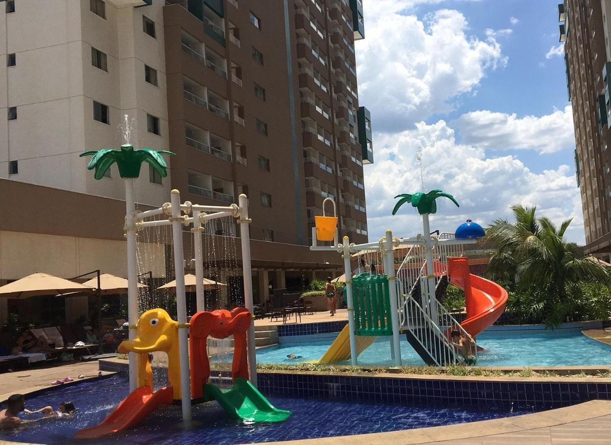 Olimpia Park Resort O Mais Divertido Resort Em Frente Ao Thermas Dos Laranjais - Pague Em Ate 12 Vezes מראה חיצוני תמונה