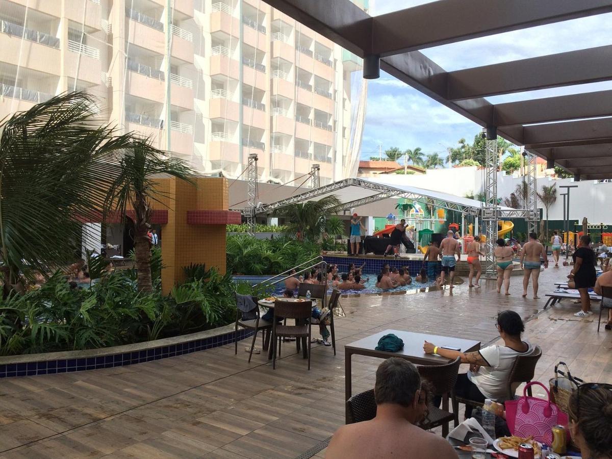 Olimpia Park Resort O Mais Divertido Resort Em Frente Ao Thermas Dos Laranjais - Pague Em Ate 12 Vezes מראה חיצוני תמונה