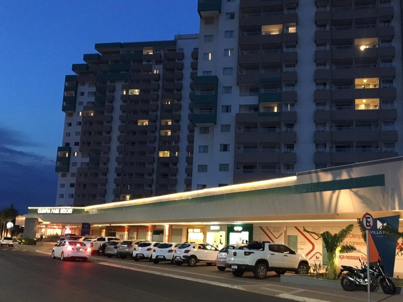 Olimpia Park Resort O Mais Divertido Resort Em Frente Ao Thermas Dos Laranjais - Pague Em Ate 12 Vezes מראה חיצוני תמונה